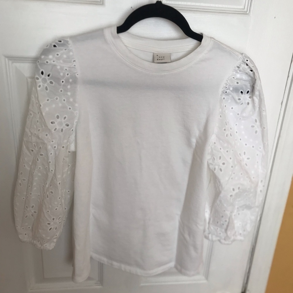EUC white a new day blouse